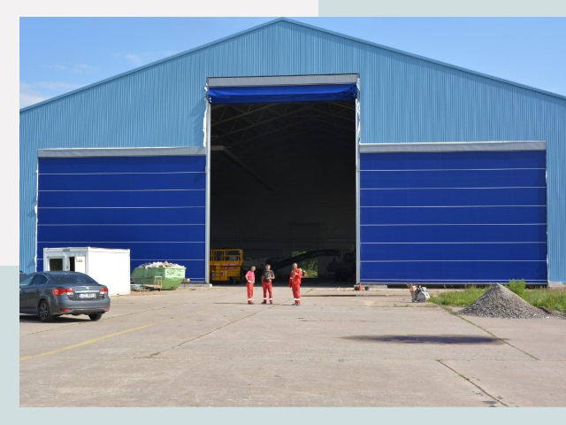 Ангарные ворота в Лесозаводск от СтальСтрой-Лсз по цене 620 руб.