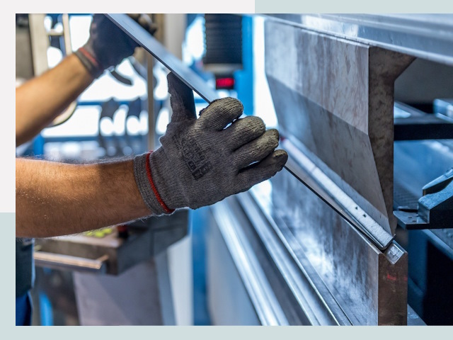 Гибка металла в Лесозаводске