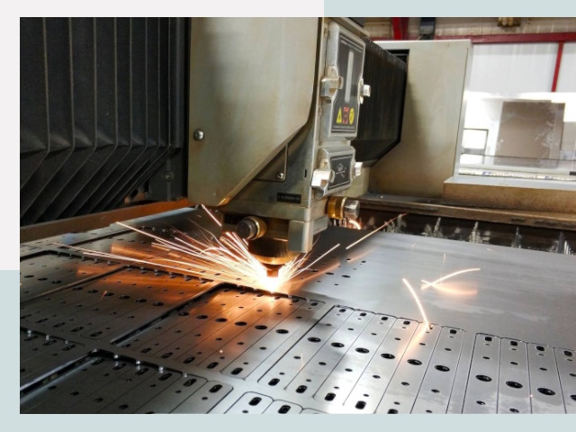 Лазерная резка металла в Лесозаводске от 620 руб.